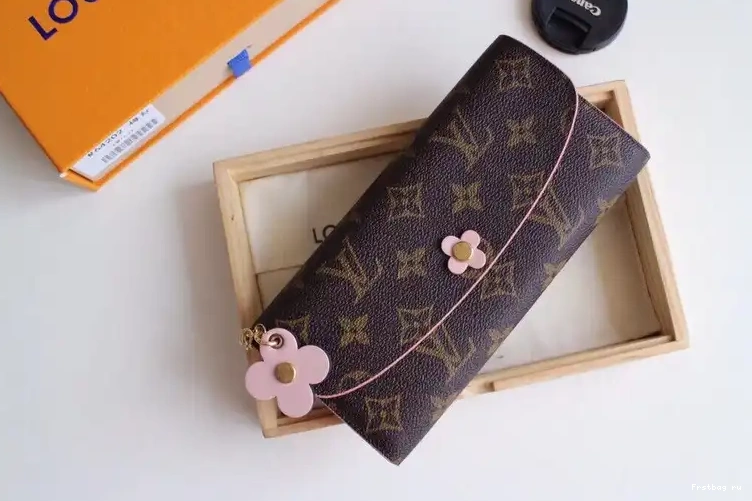 Frstbag ru Emilie Vuitton Louis Wallet 0509